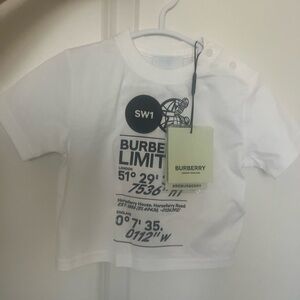 🆕 Burberry White Kids Graphic Tee